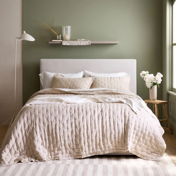 NWT QUINCE European Linen Dream Quilt Set King/Cal King Sand 6341 - Picture 3 of 12